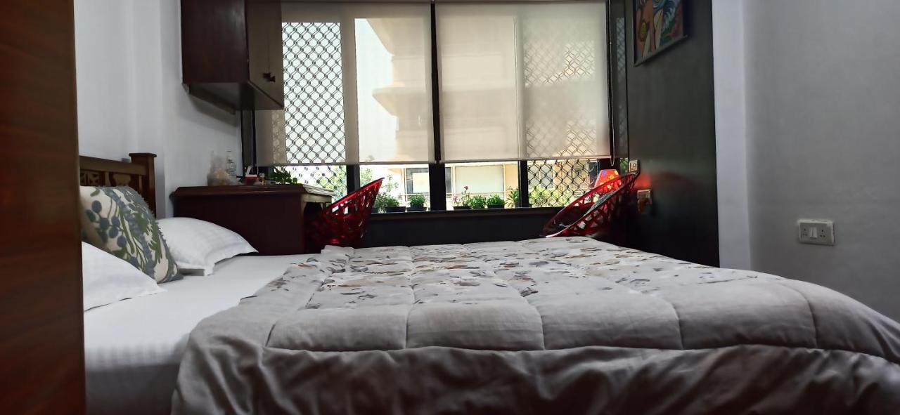 Cozy Private Ac Studio By The Sea Bandstand Bandra W Mumbai Nr Taj Lands End 아파트 외부 사진