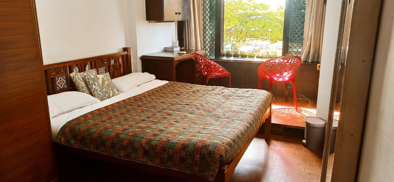 Cozy Private Ac Studio By The Sea Bandstand Bandra W Mumbai Nr Taj Lands End 아파트 외부 사진