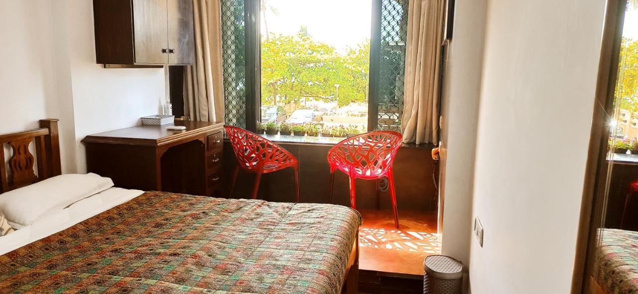 Cozy Private Ac Studio By The Sea Bandstand Bandra W Mumbai Nr Taj Lands End 아파트 외부 사진